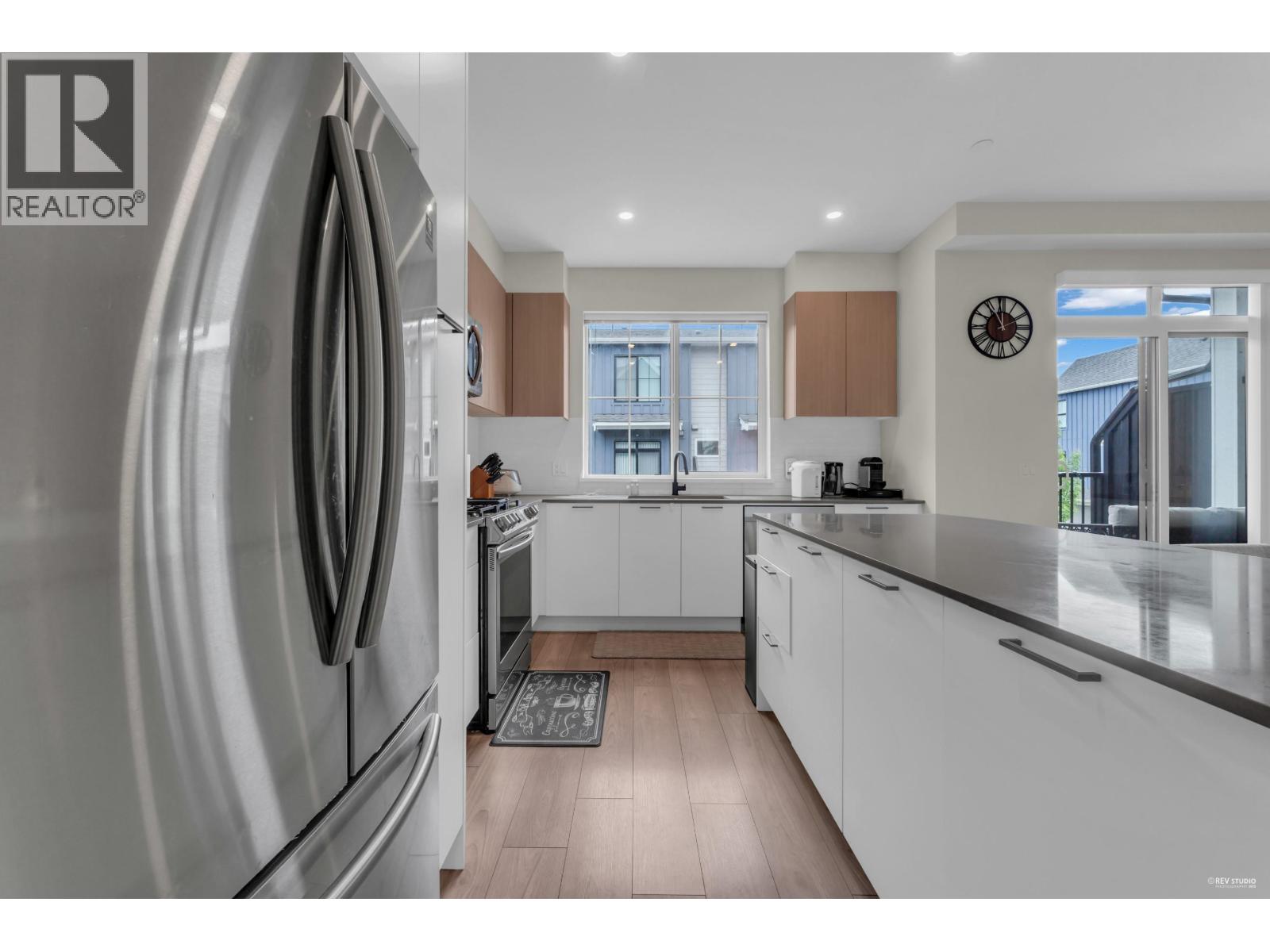 Photo 6 of 83 488 Furness Street, New Westminster BC