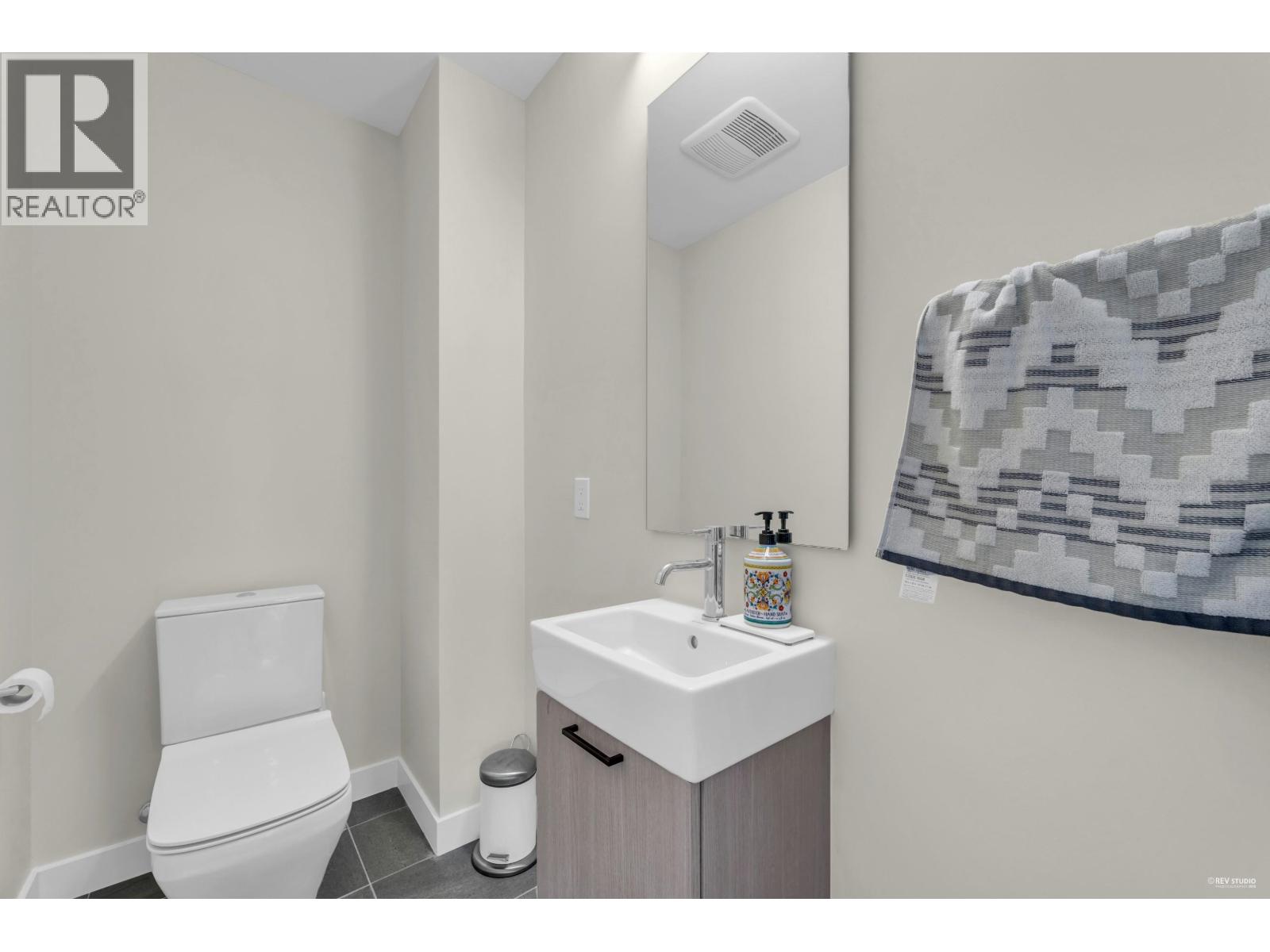 Photo 16 of 83 488 Furness Street, New Westminster BC