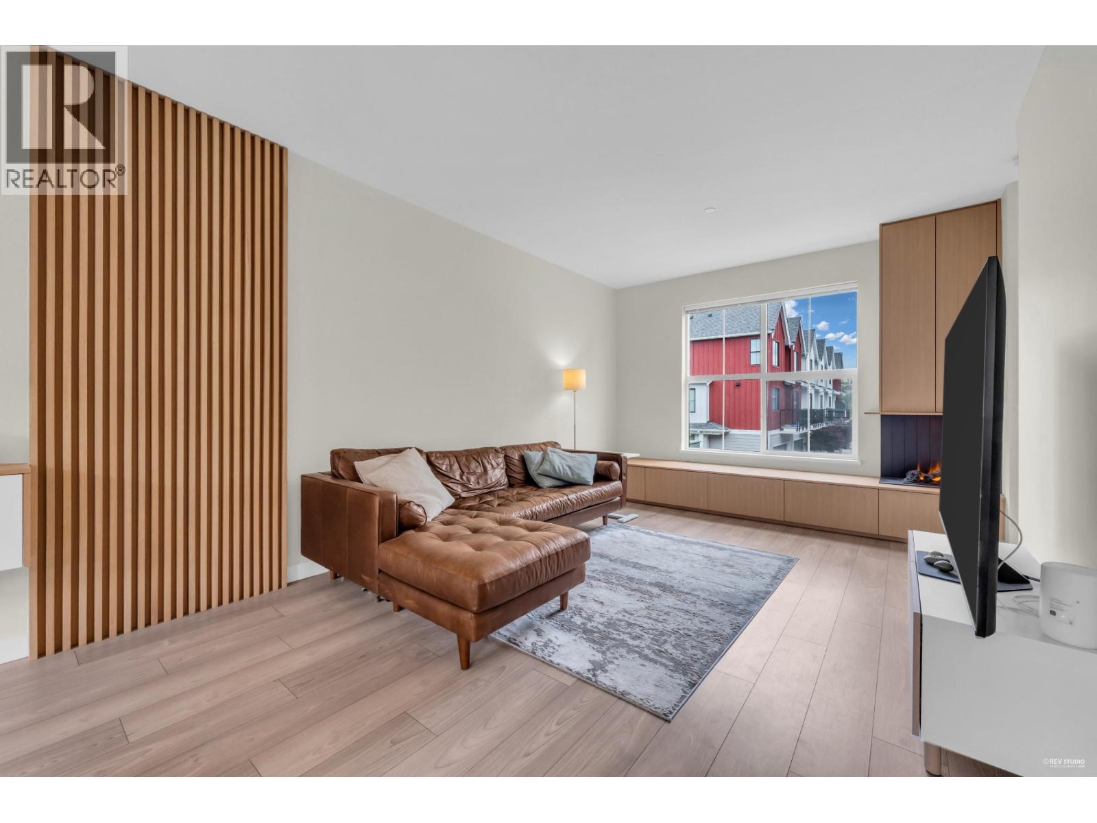 Photo 1 of 83 488 Furness Street, New Westminster BC