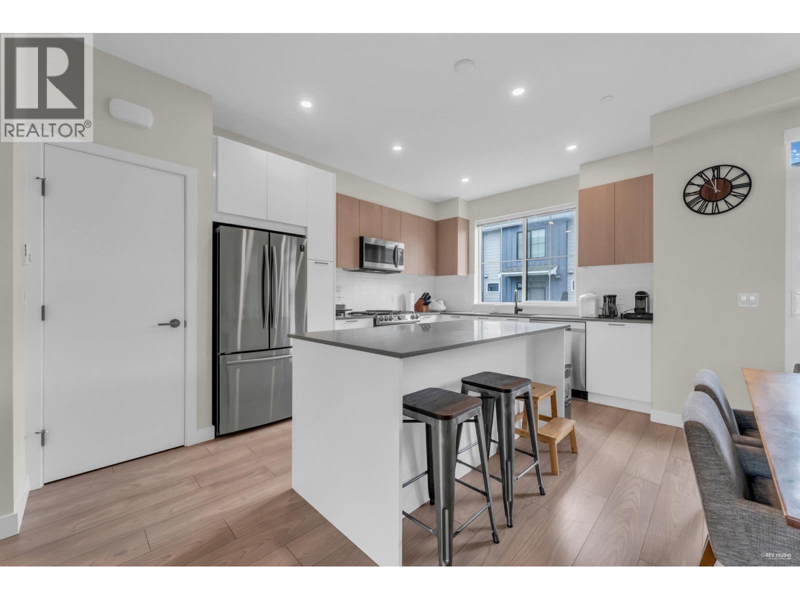 Photo 12 of 83 488 Furness Street, New Westminster BC