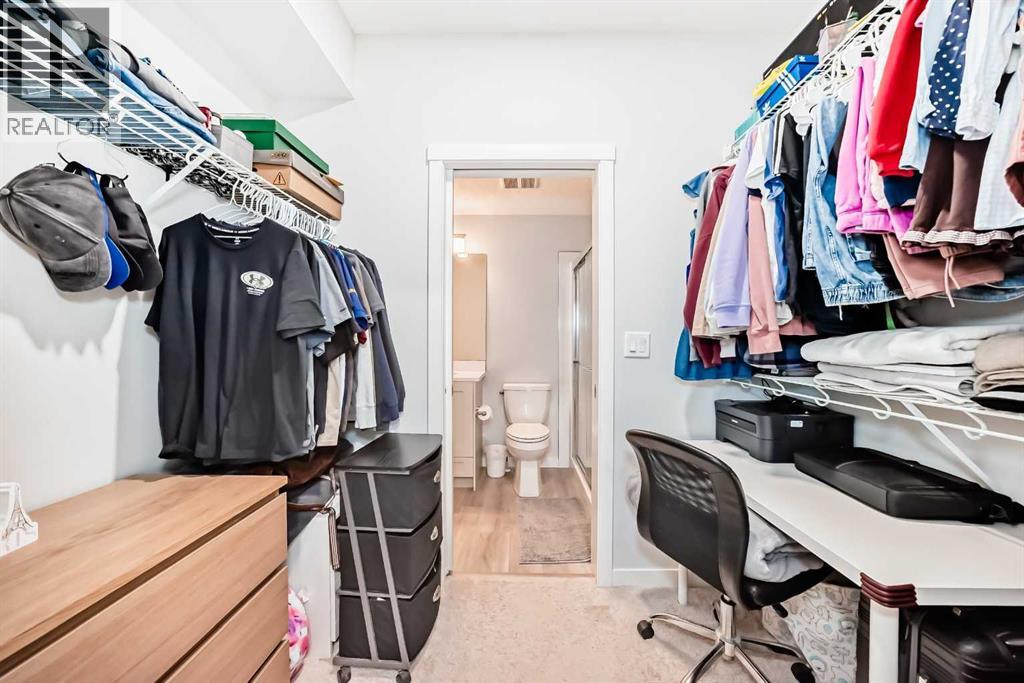 Single Family House for Sale in   Shawnee Square Shawnee Slopes Calgary 