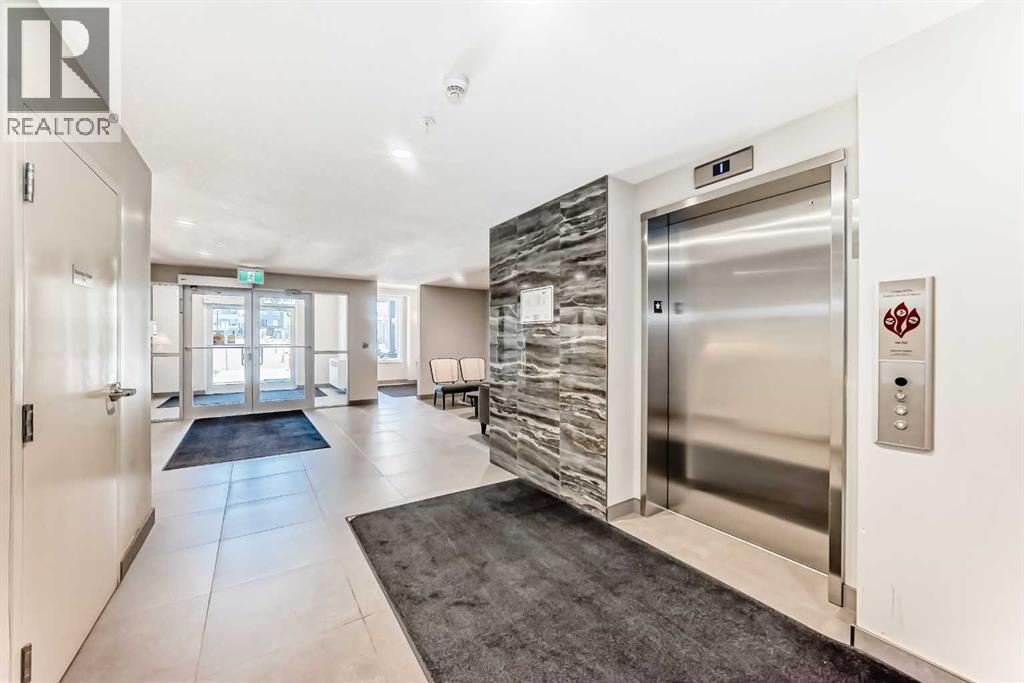 Single Family House for Sale in   Shawnee Square Shawnee Slopes Calgary 