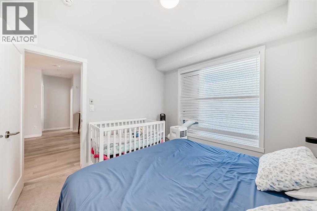 Single Family House for Sale in   Shawnee Square Shawnee Slopes Calgary 