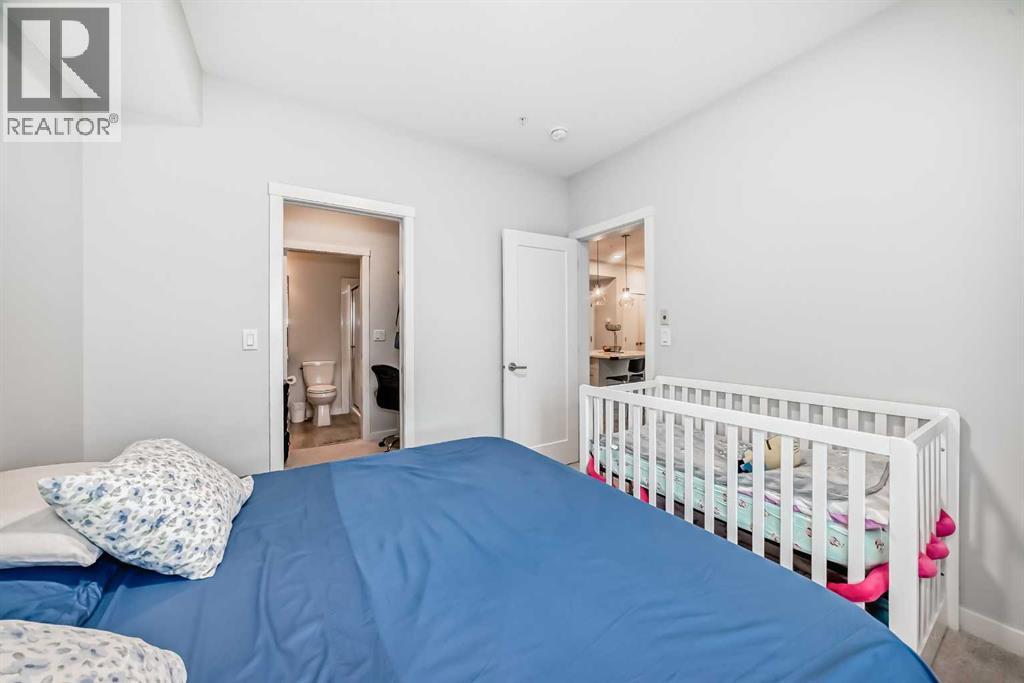 Single Family House for Sale in   Shawnee Square Shawnee Slopes Calgary 