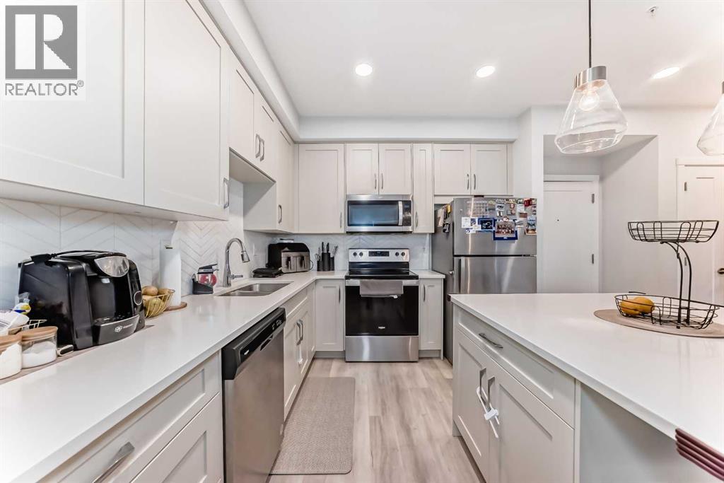 Single Family House for Sale in   Shawnee Square Shawnee Slopes Calgary 