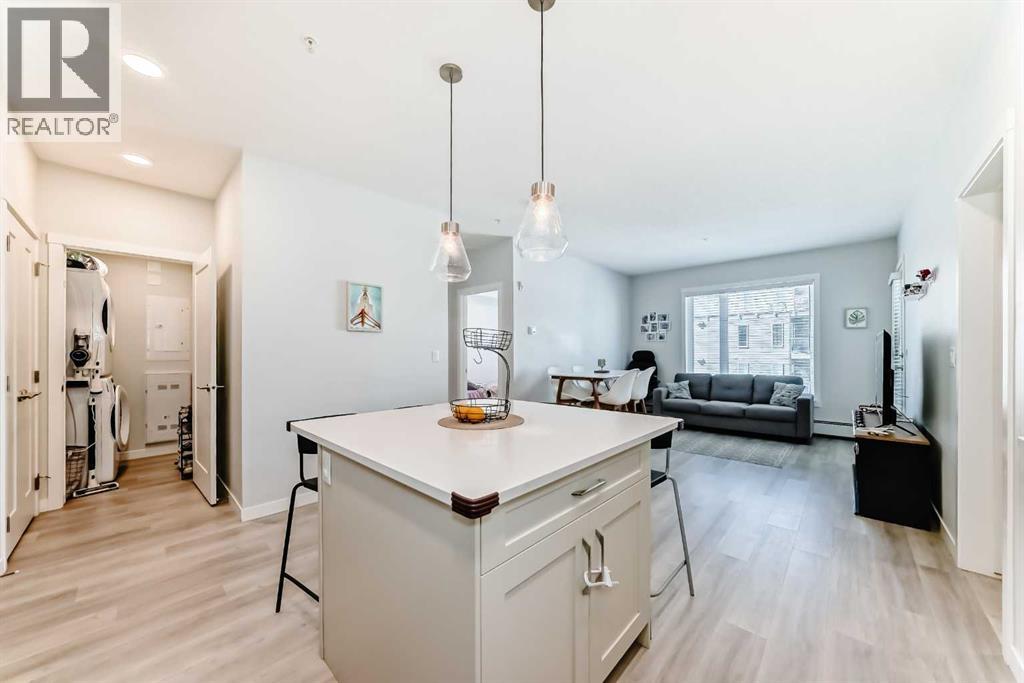 Single Family House for Sale in   Shawnee Square Shawnee Slopes Calgary 