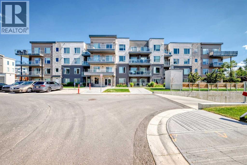 Single Family House for Sale in   Shawnee Square Shawnee Slopes Calgary 