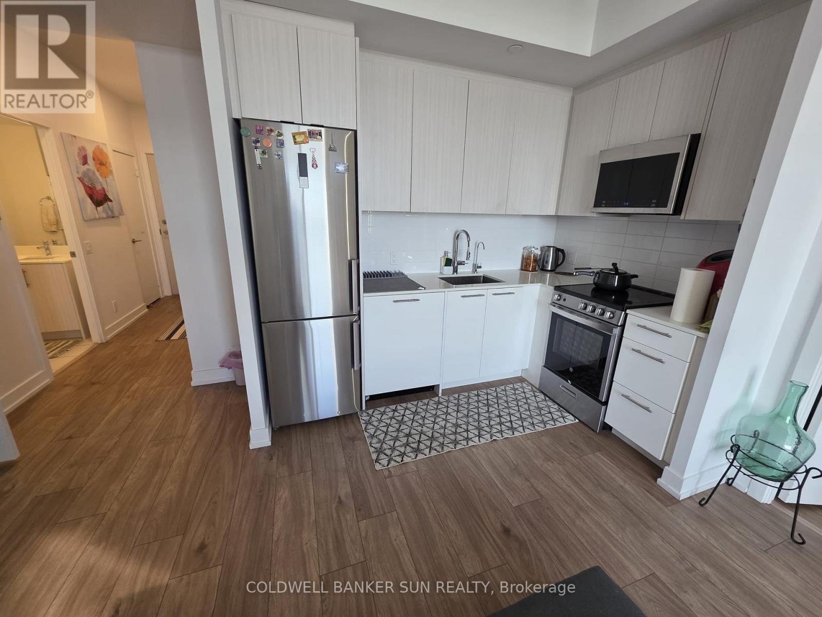 Photo 11 of 601 215 Veterans Drive, Brampton ON