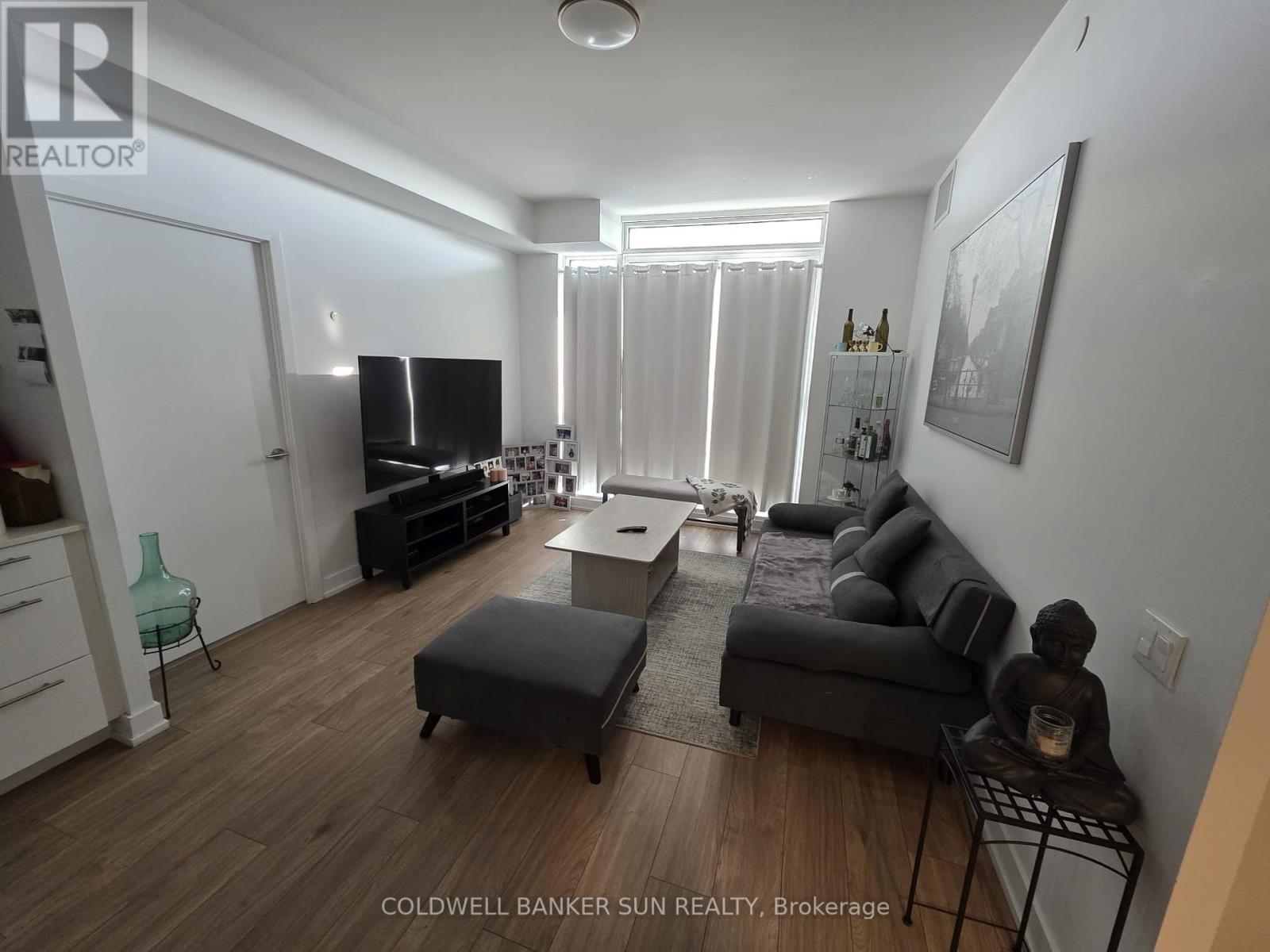Photo 7 of 601 215 Veterans Drive, Brampton ON