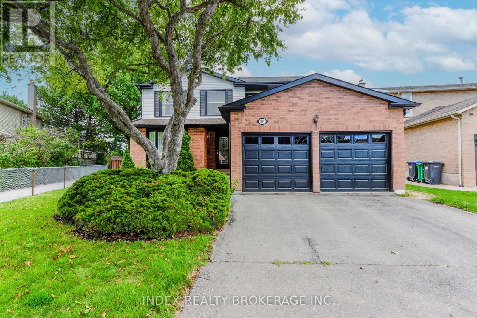 Photo 1 of 6101 Edenwood Drive, Mississauga ON