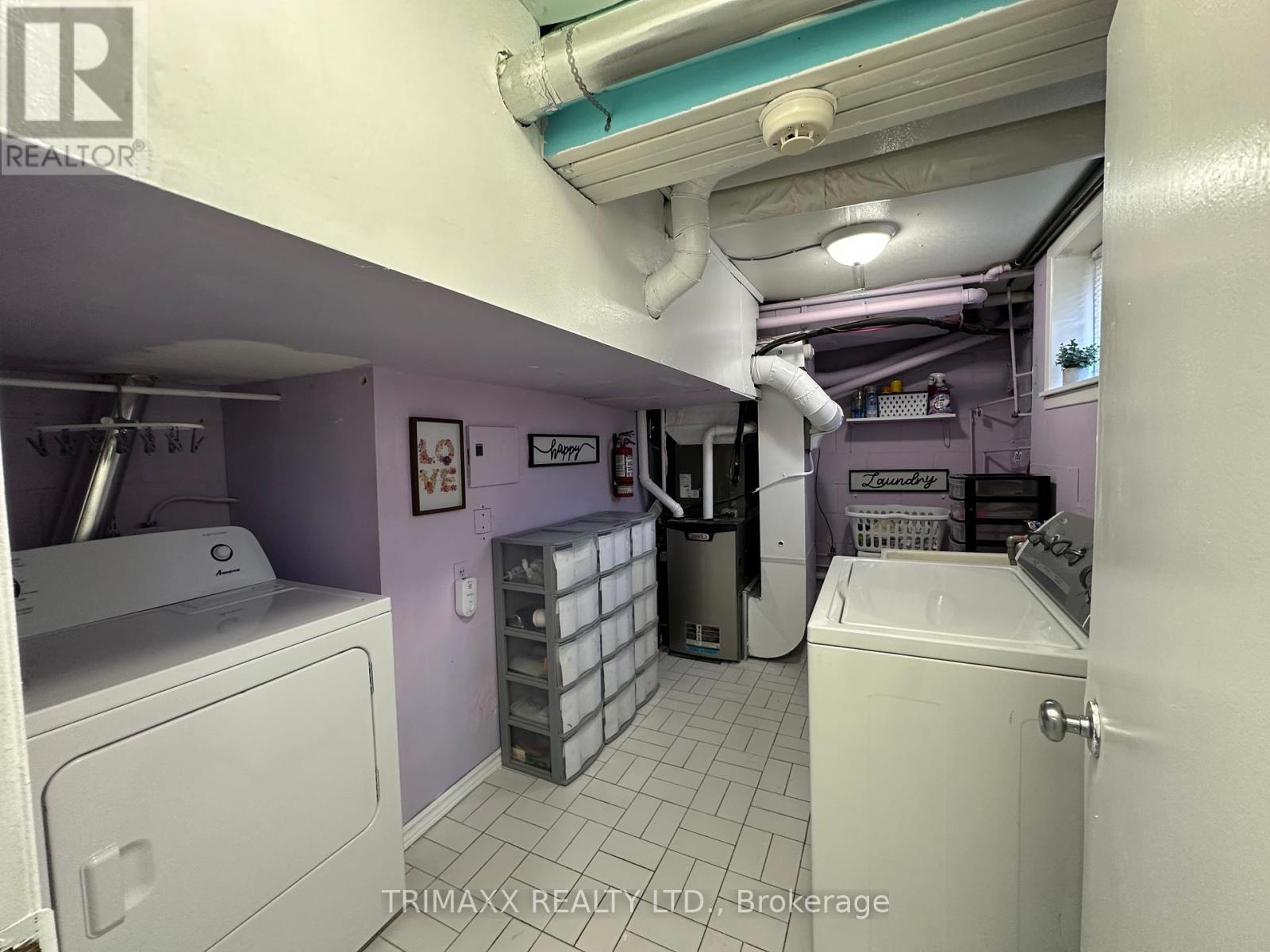 Photo 7 of Basement 14 Brigham Circuit W, Toronto ON