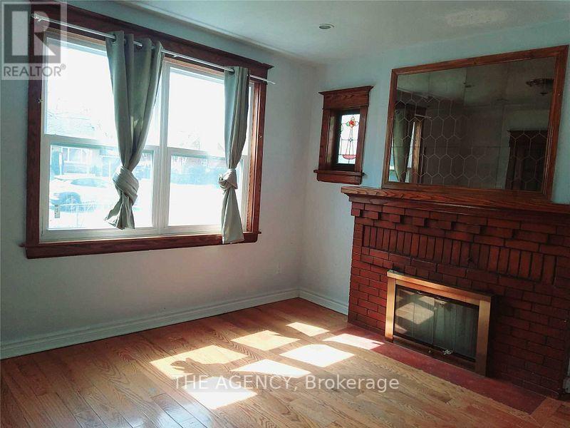 Photo 10 of Main 655 Browns Line, Toronto ON