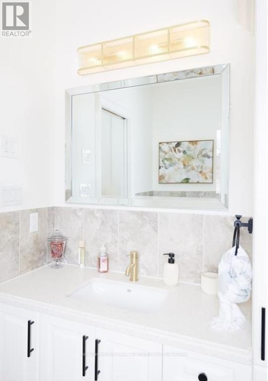 Photo 11 of Main 217 Donnici Drive, Hamilton ON