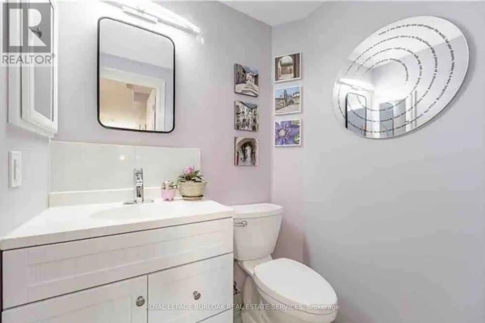 Photo 16 of Main 217 Donnici Drive, Hamilton ON