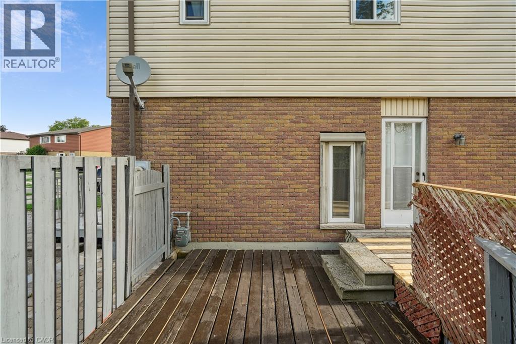Photo 28 of 16 Campbell Court, Acton ON