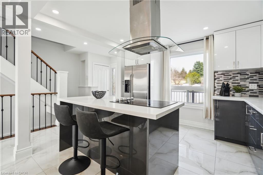 Photo 16 of 16 Campbell Court, Acton ON