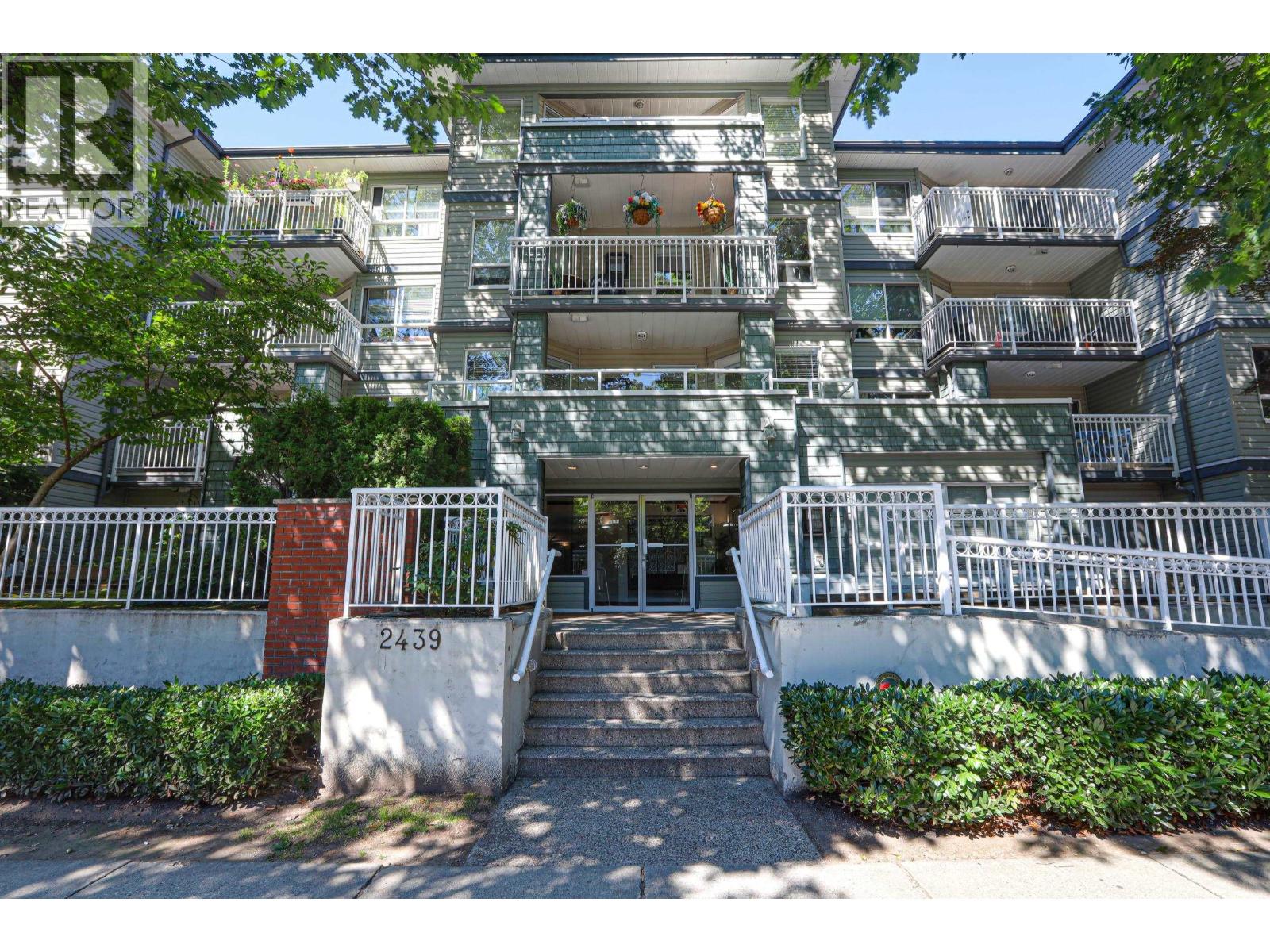 Photo 1 of 204 2439 Wilson Avenue, Port Coquitlam BC