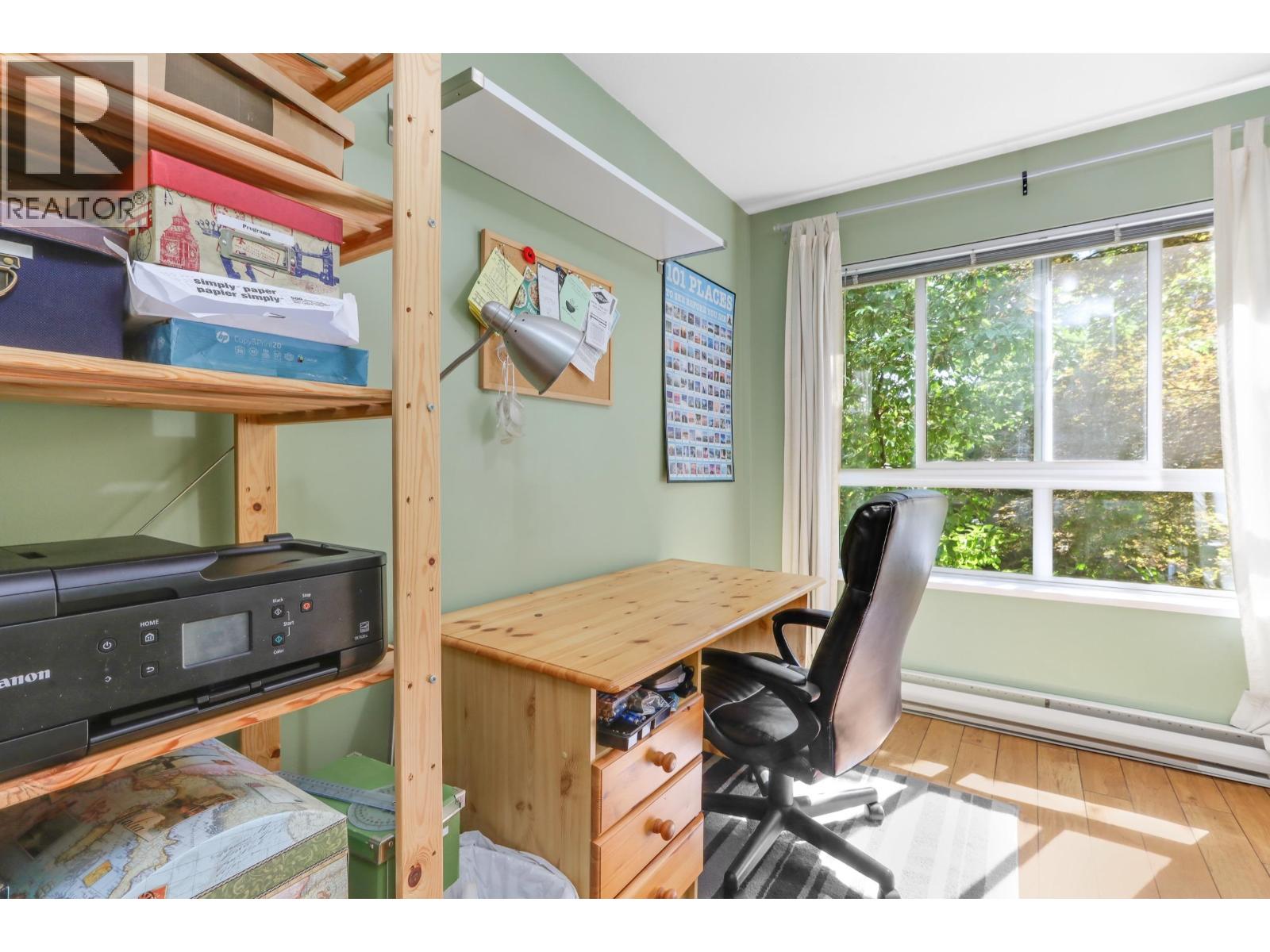 Photo 14 of 204 2439 Wilson Avenue, Port Coquitlam BC