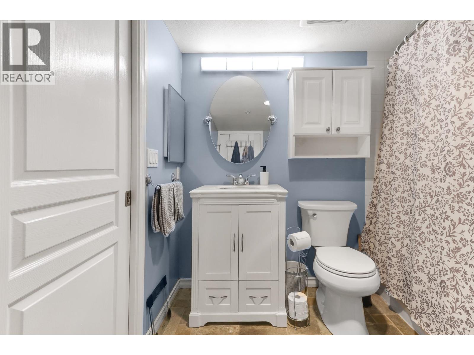 Photo 16 of 204 2439 Wilson Avenue, Port Coquitlam BC