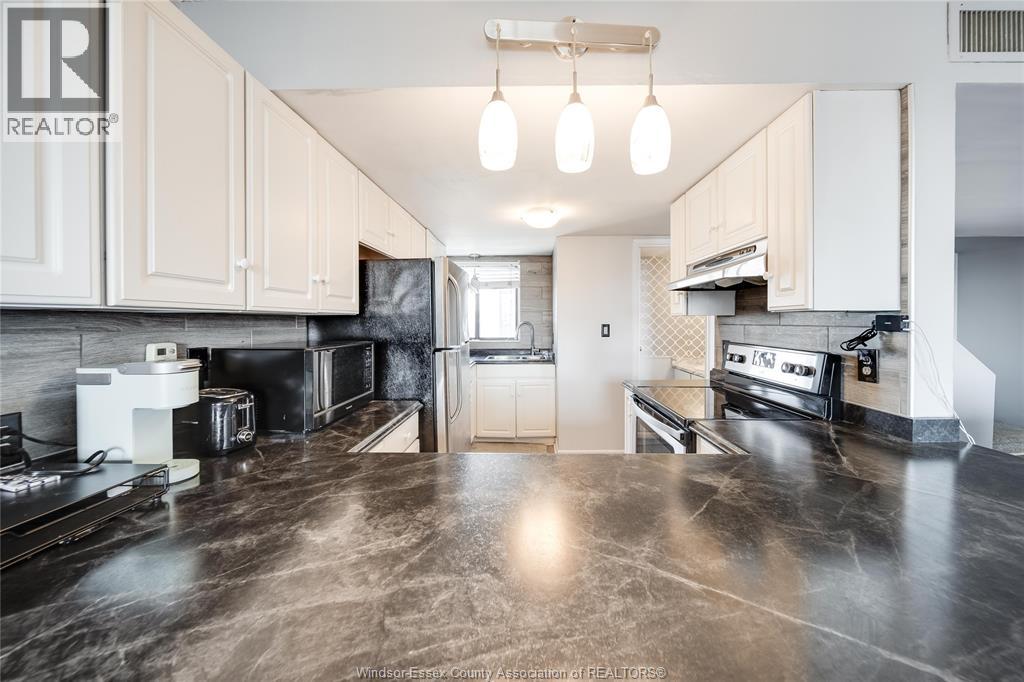 Photo 11 of 380 Pelissier Unit 1608, Windsor ON