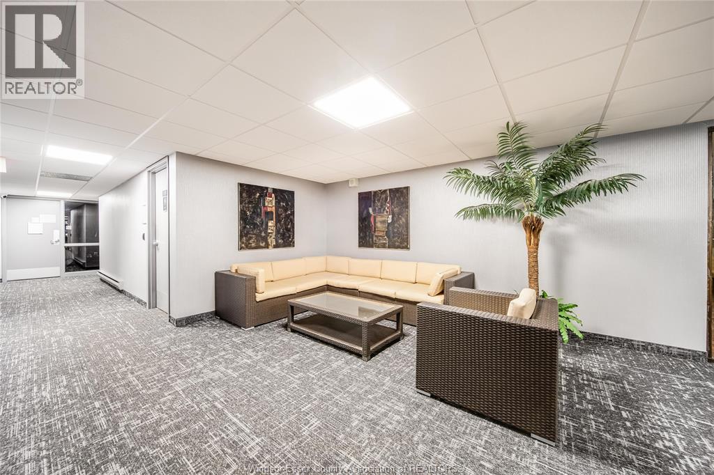 Photo 32 of 380 Pelissier Unit 1608, Windsor ON