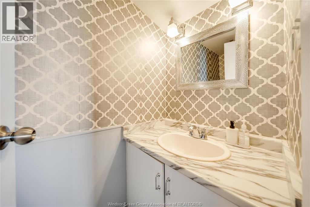 Photo 27 of 380 Pelissier Unit 1608, Windsor ON