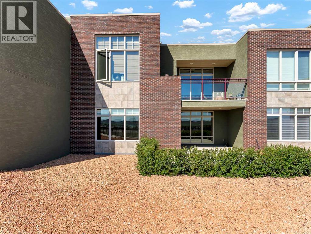 Photo 1 of 44 Palisades Mews Ne, Medicine Hat AB
