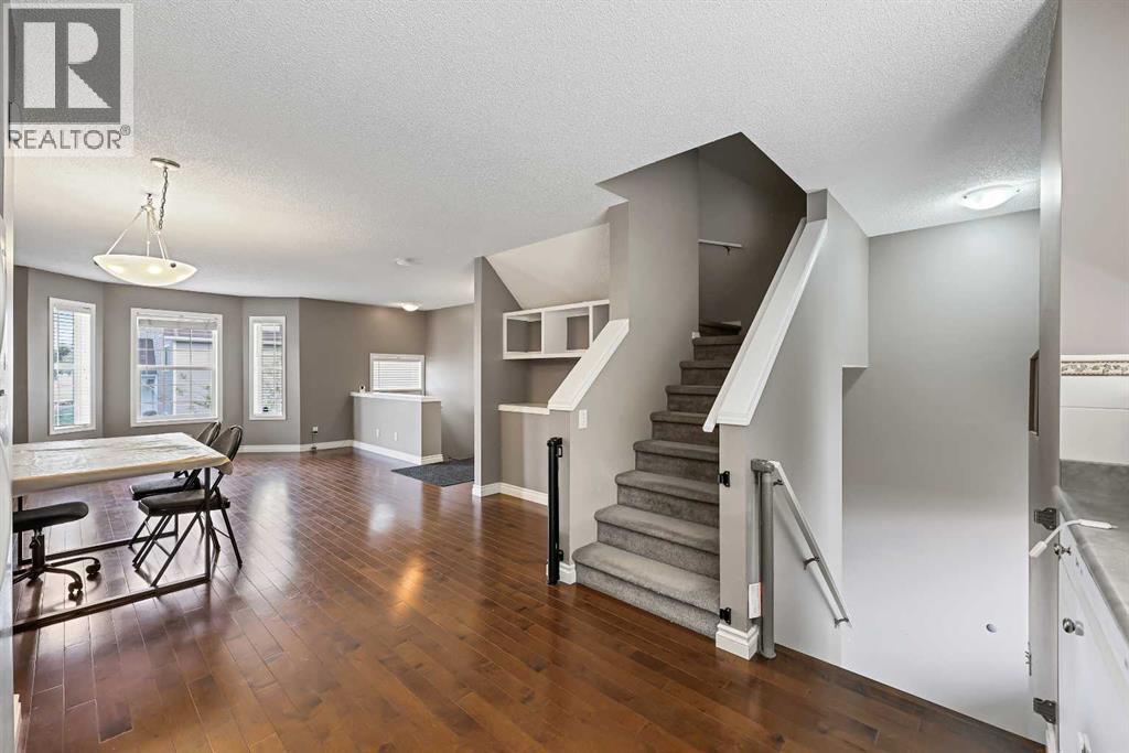 Single Family House for Sale in  Tuscany Springs Gardens NW Tuscany Calgary 