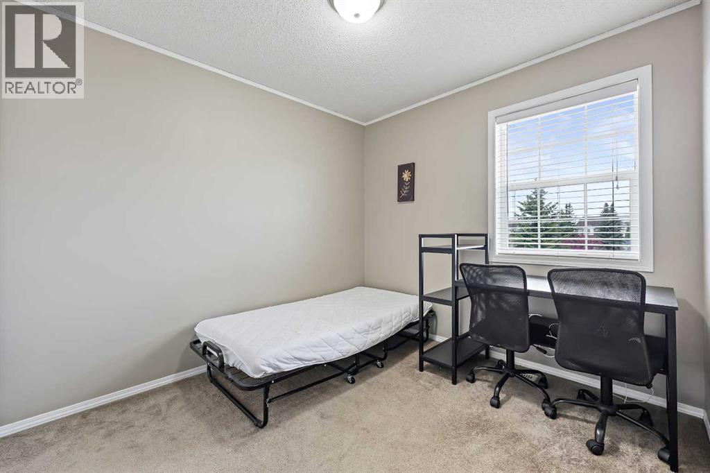 Single Family House for Sale in  Tuscany Springs Gardens NW Tuscany Calgary 