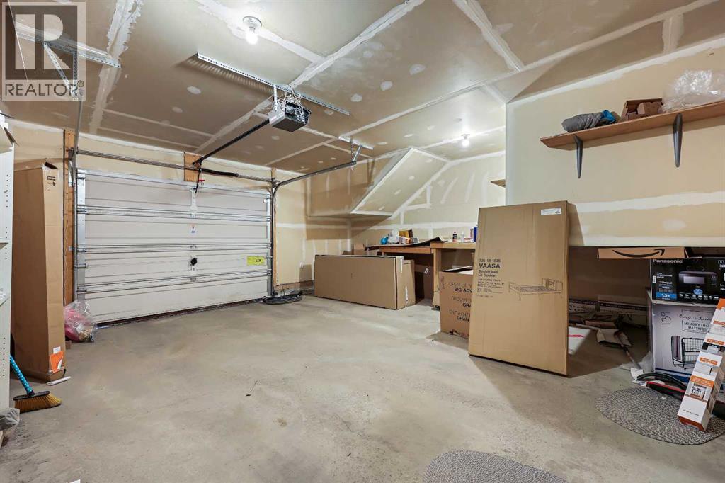 Single Family House for Sale in  Tuscany Springs Gardens NW Tuscany Calgary 