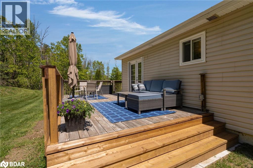 Photo 38 of 8 Ash Court Court, Oromedonte ON
