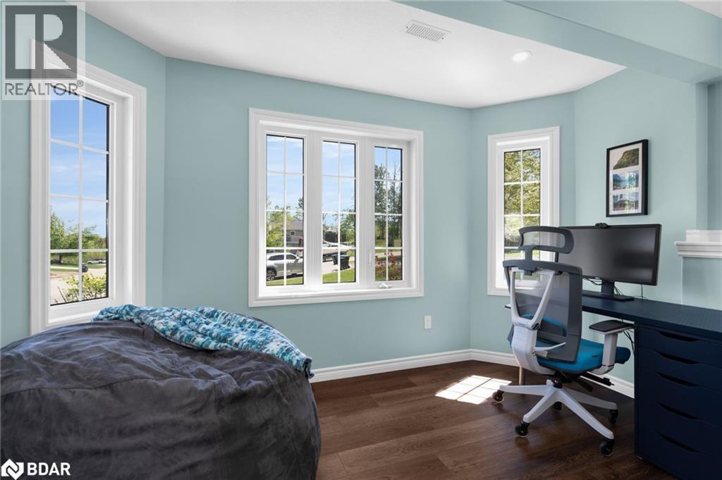 Photo 31 of 8 Ash Court Court, Oromedonte ON
