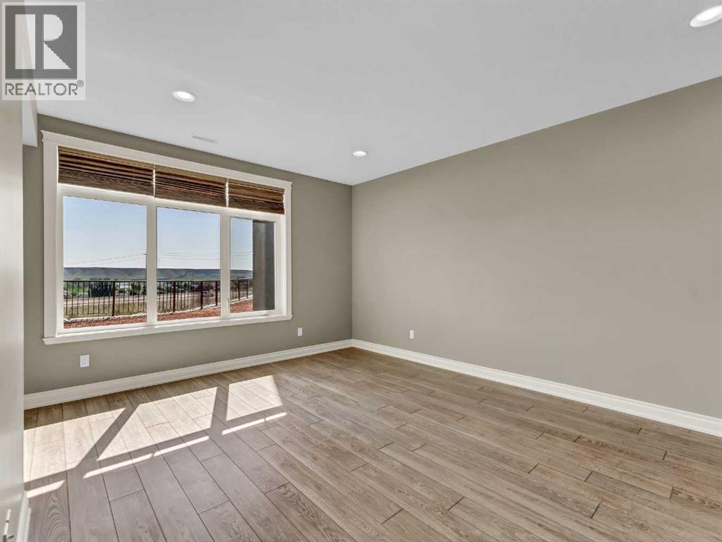 Photo 34 of 44 Palisades Mews Ne, Medicine Hat AB