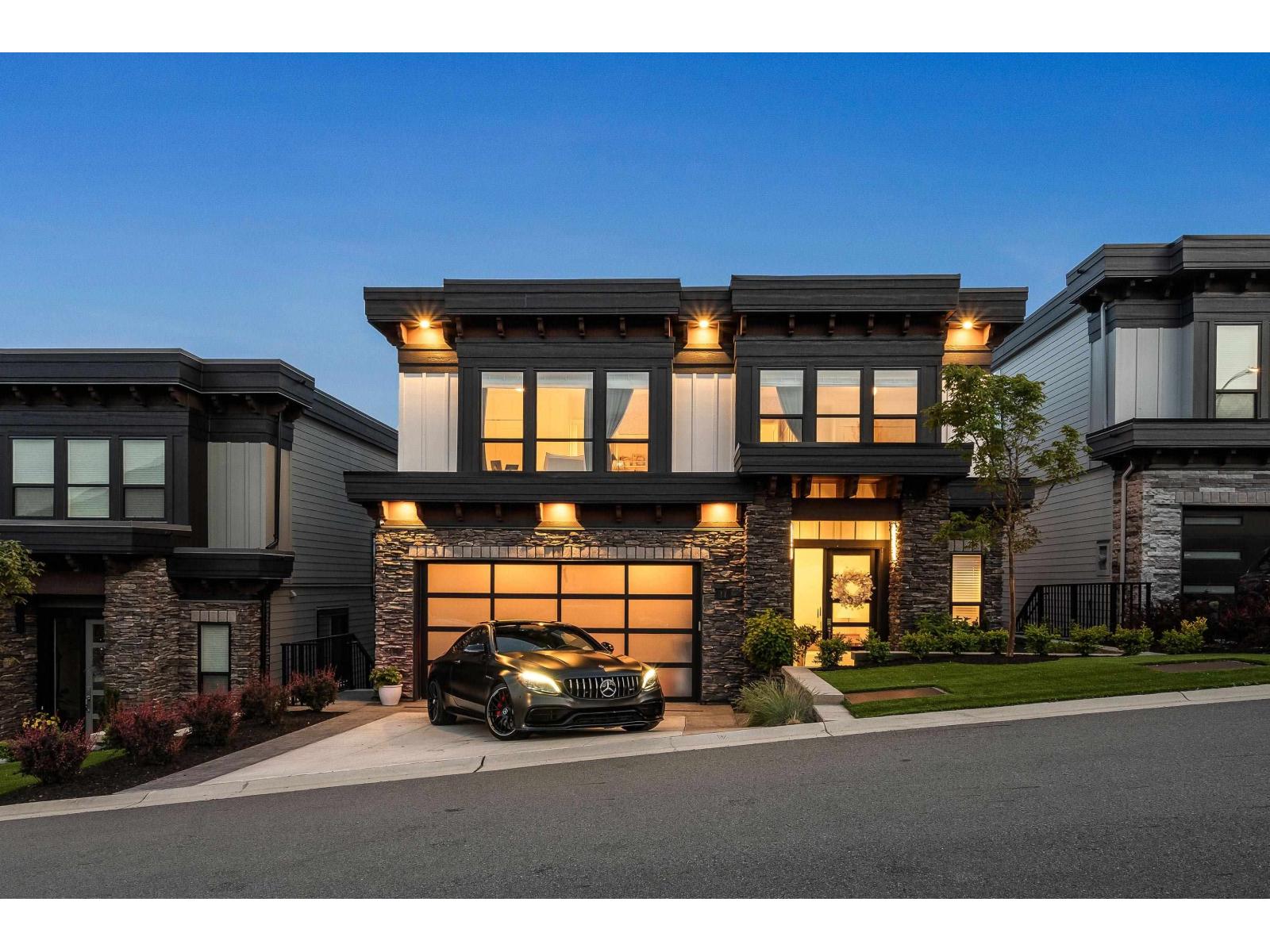 Photo 2 of 11 2290 Boley Street, Abbotsford BC