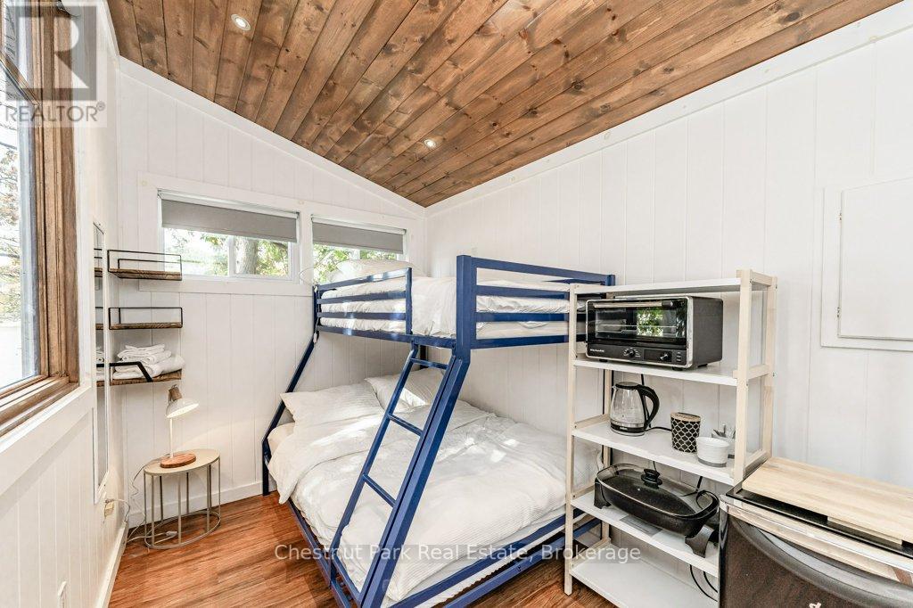 Photo 35 of 8 1140 Cowan Park Road, Muskoka Lakes ON
