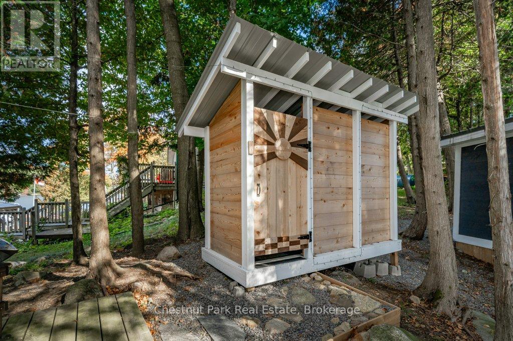 Photo 36 of 8 1140 Cowan Park Road, Muskoka Lakes ON