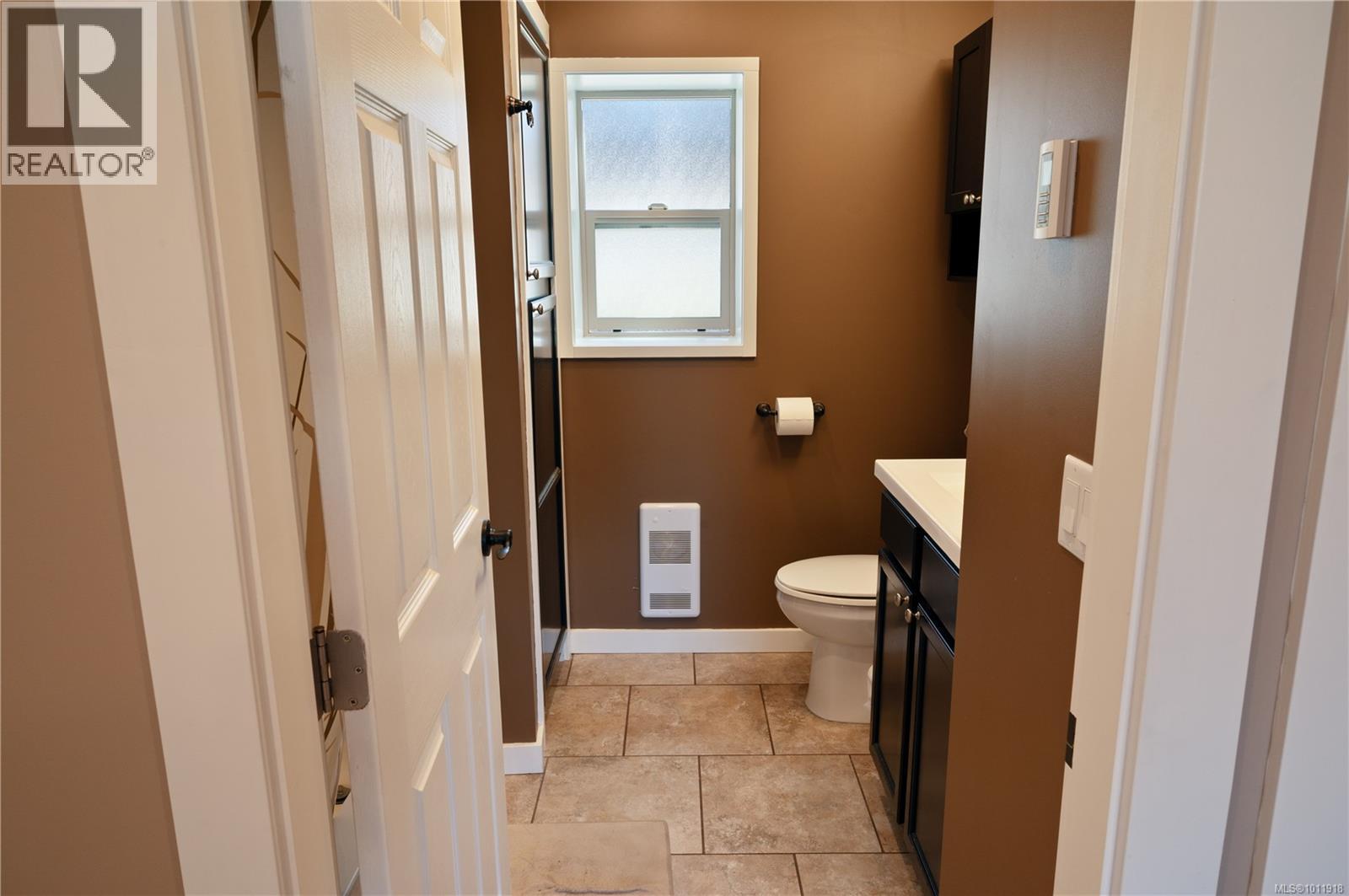 Photo 15 of 2871 15th Ave, Port Alberni BC
