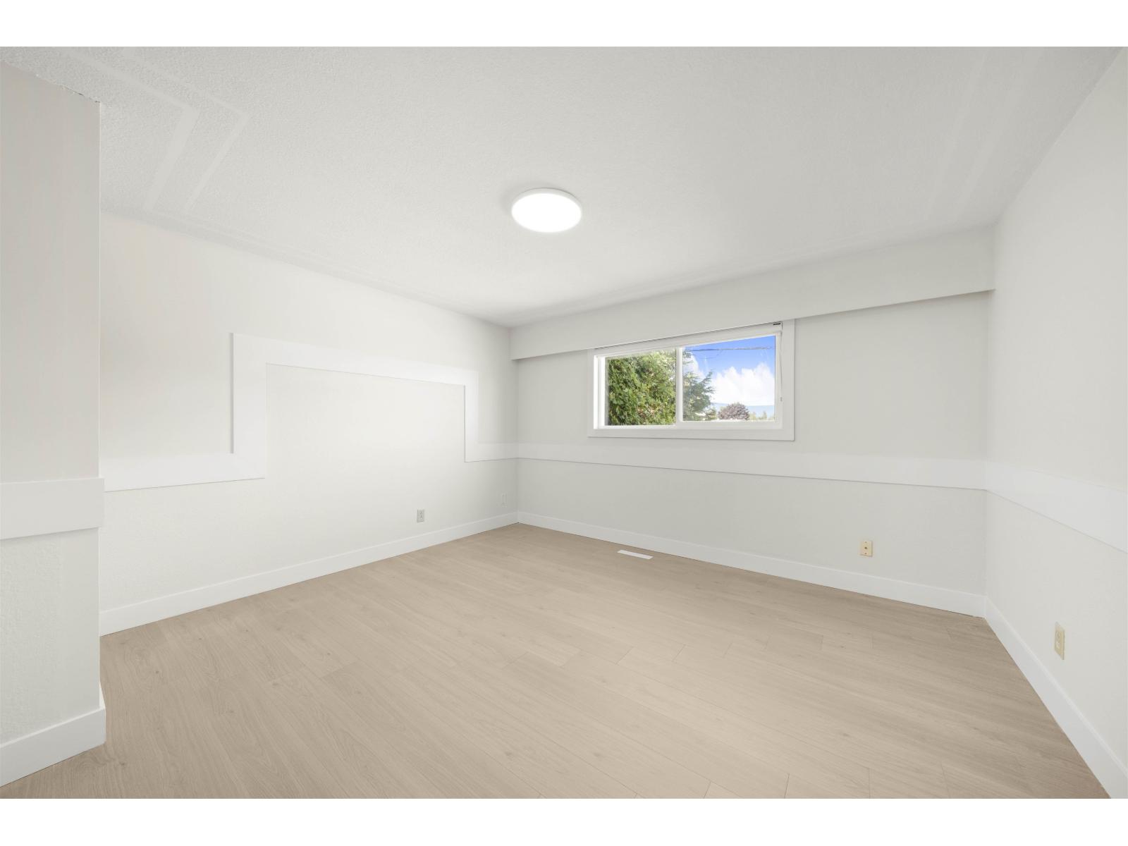 Photo 5 of 45266 Balmoral Avenue Sardis South, Chilliwack BC