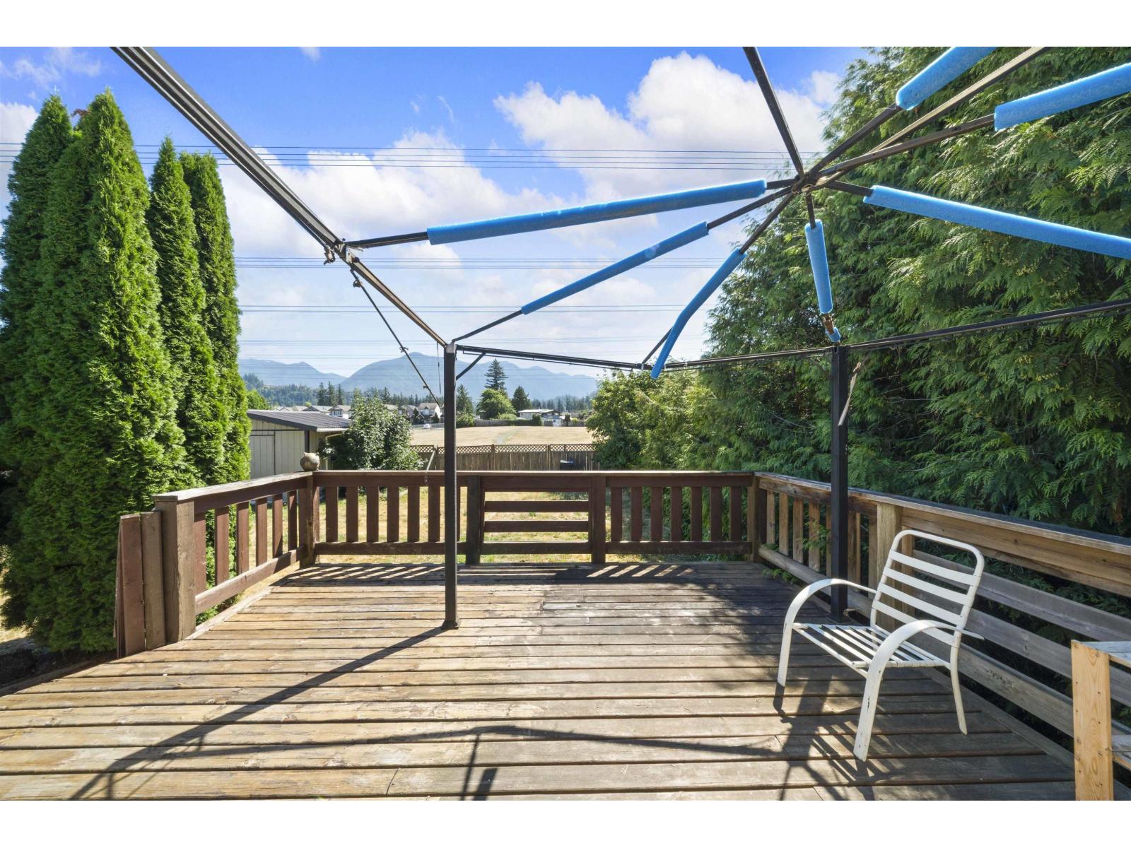 Photo 12 of 45266 Balmoral Avenue Sardis South, Chilliwack BC