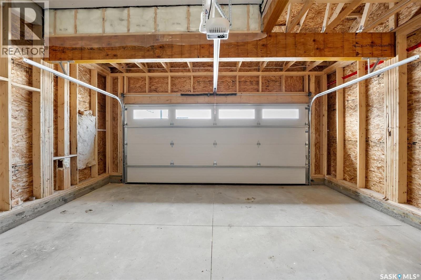 Photo 3 of 2949 Welby Way, Regina SK
