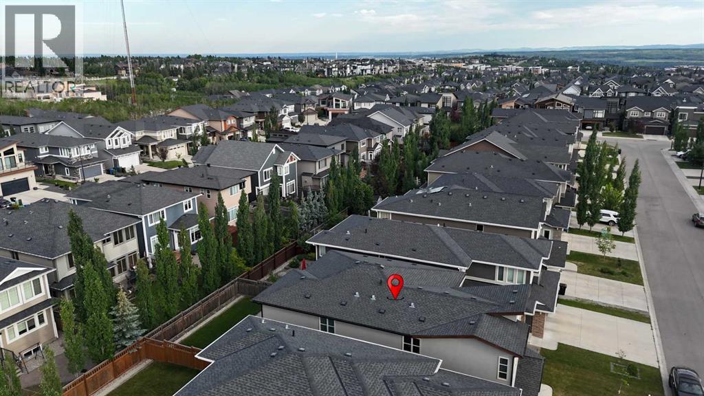 Single Family House for Sale in  aspen summit Mount SW Aspen Woods Calgary 