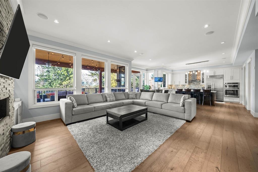 Photo 13 of 17585 Abbey Drive, Surrey BC