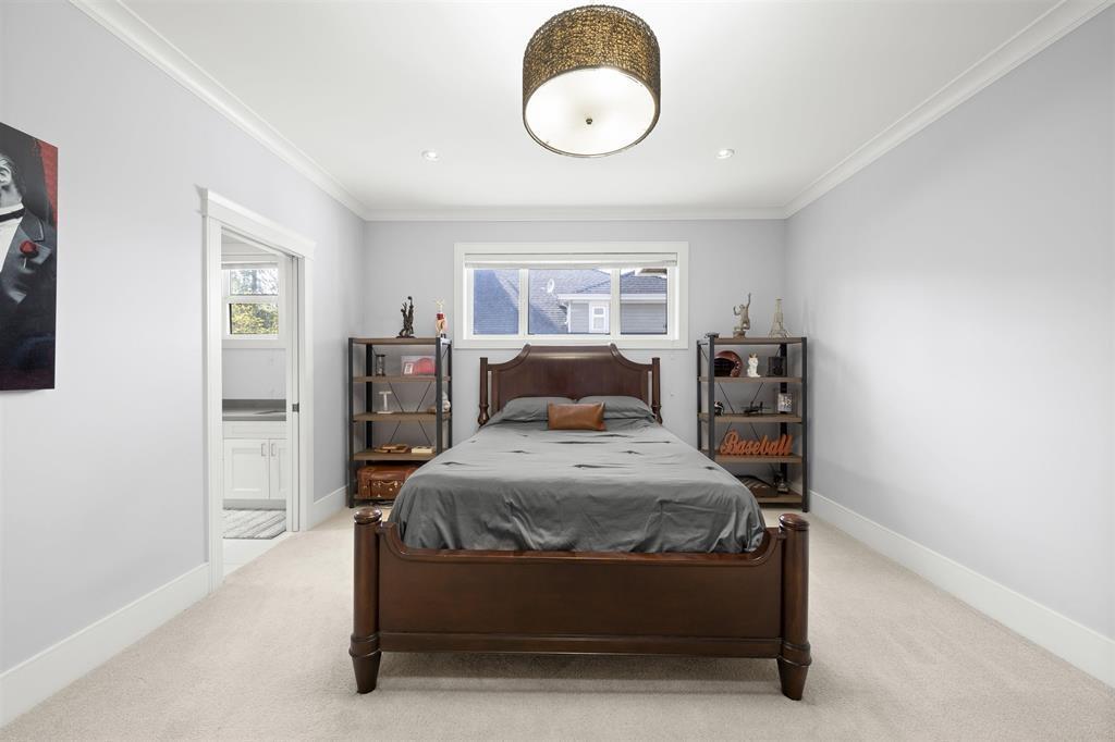 Photo 27 of 17585 Abbey Drive, Surrey BC