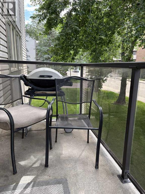 Single Family House for Sale in    Avenue SW Mission Calgary 