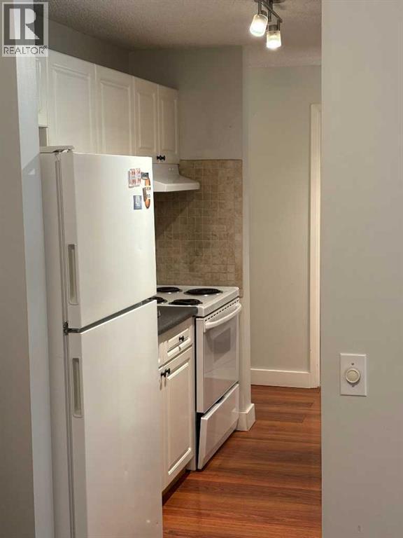 Single Family House for Sale in    Avenue SW Mission Calgary 