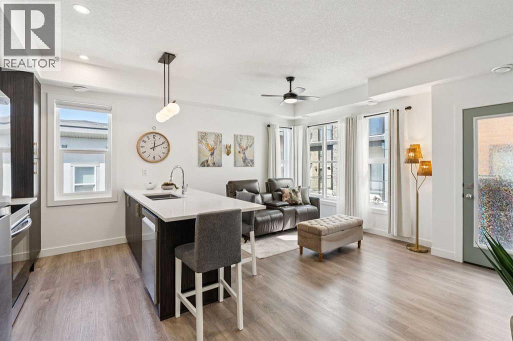 Single Family House for Sale in    Street SW Aspen Woods Calgary 