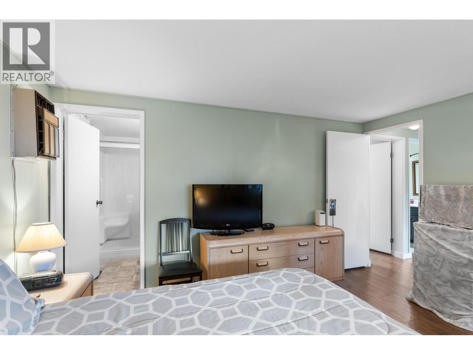 29 1929 97 Highway South, Westbank