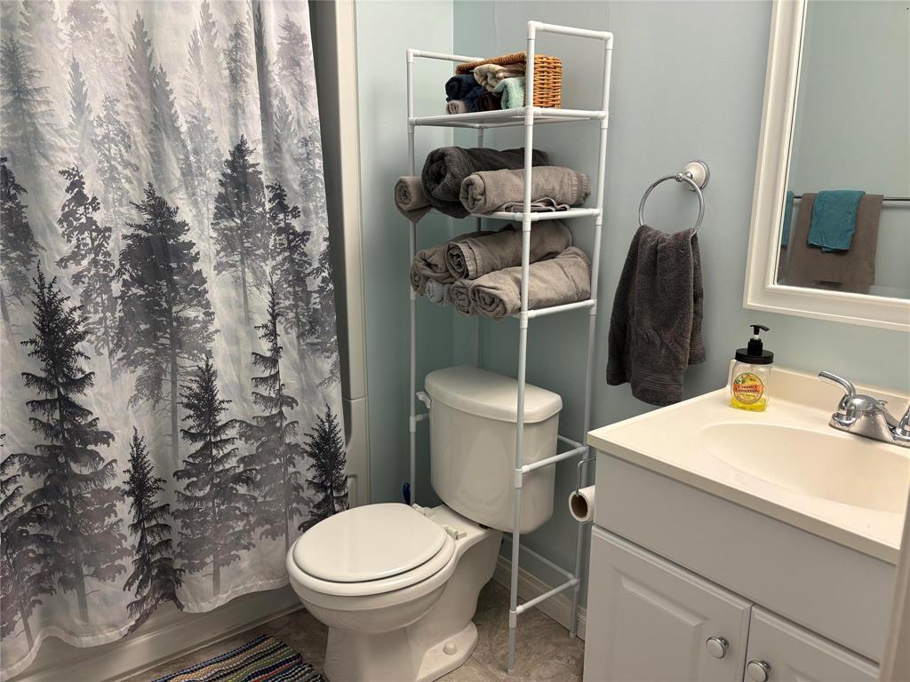 Photo 10 of 352 Barkman Avenue, Steinbach MB