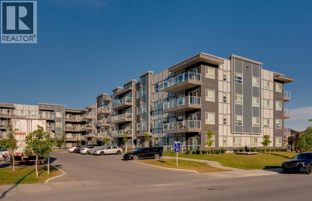 302, 40 Carrington Plaza NW, Calgary, Alberta