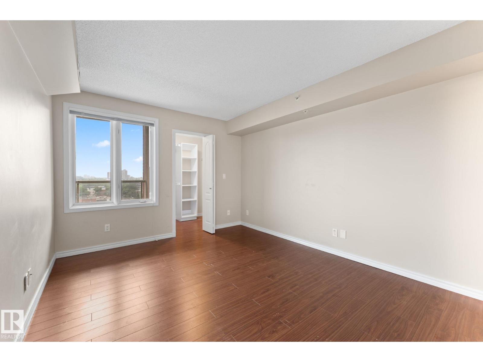 Photo 17 of 907 10909 103 Av Nw, Edmonton AB